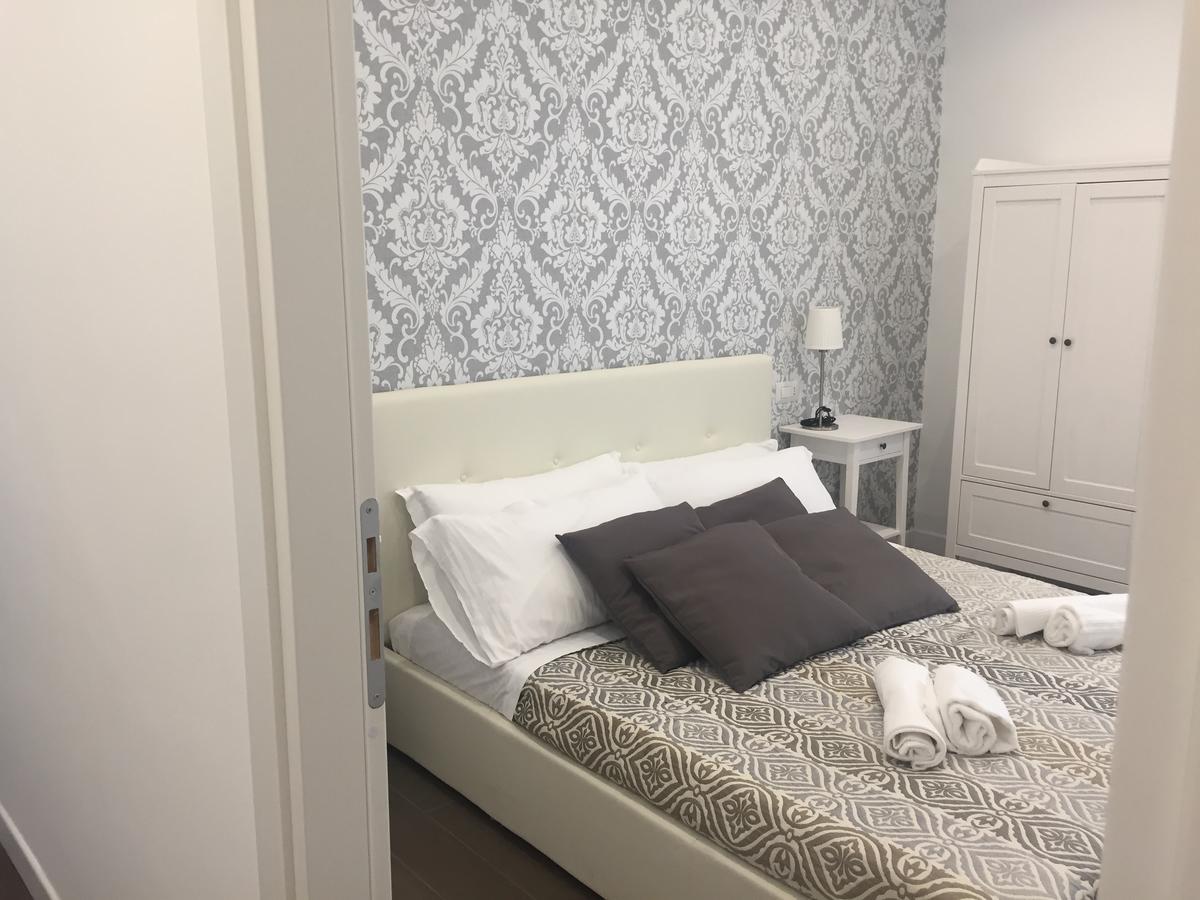 Suite Colosseo Apt. Рим Екстер'єр фото