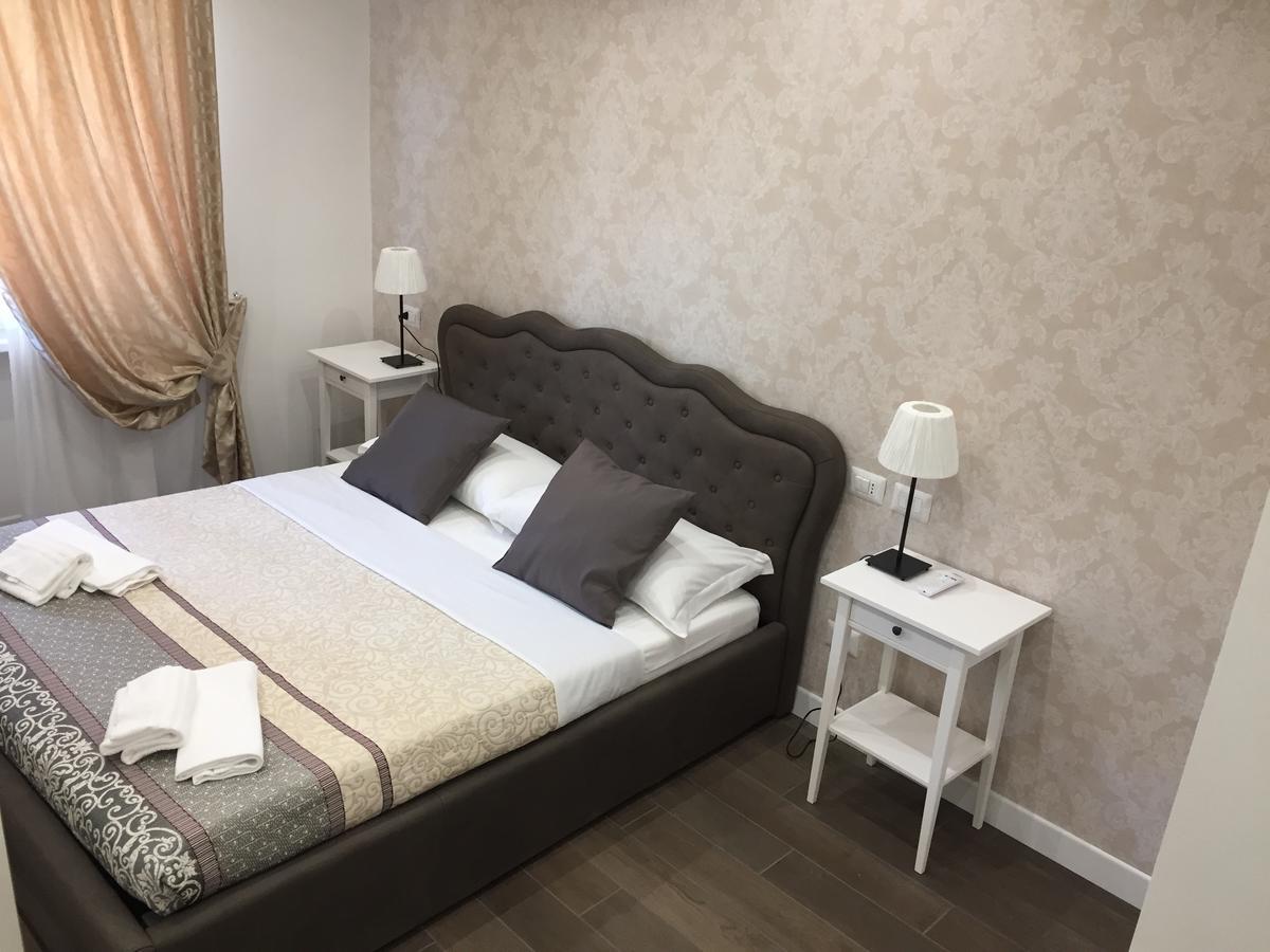 Suite Colosseo Apt. Рим Екстер'єр фото