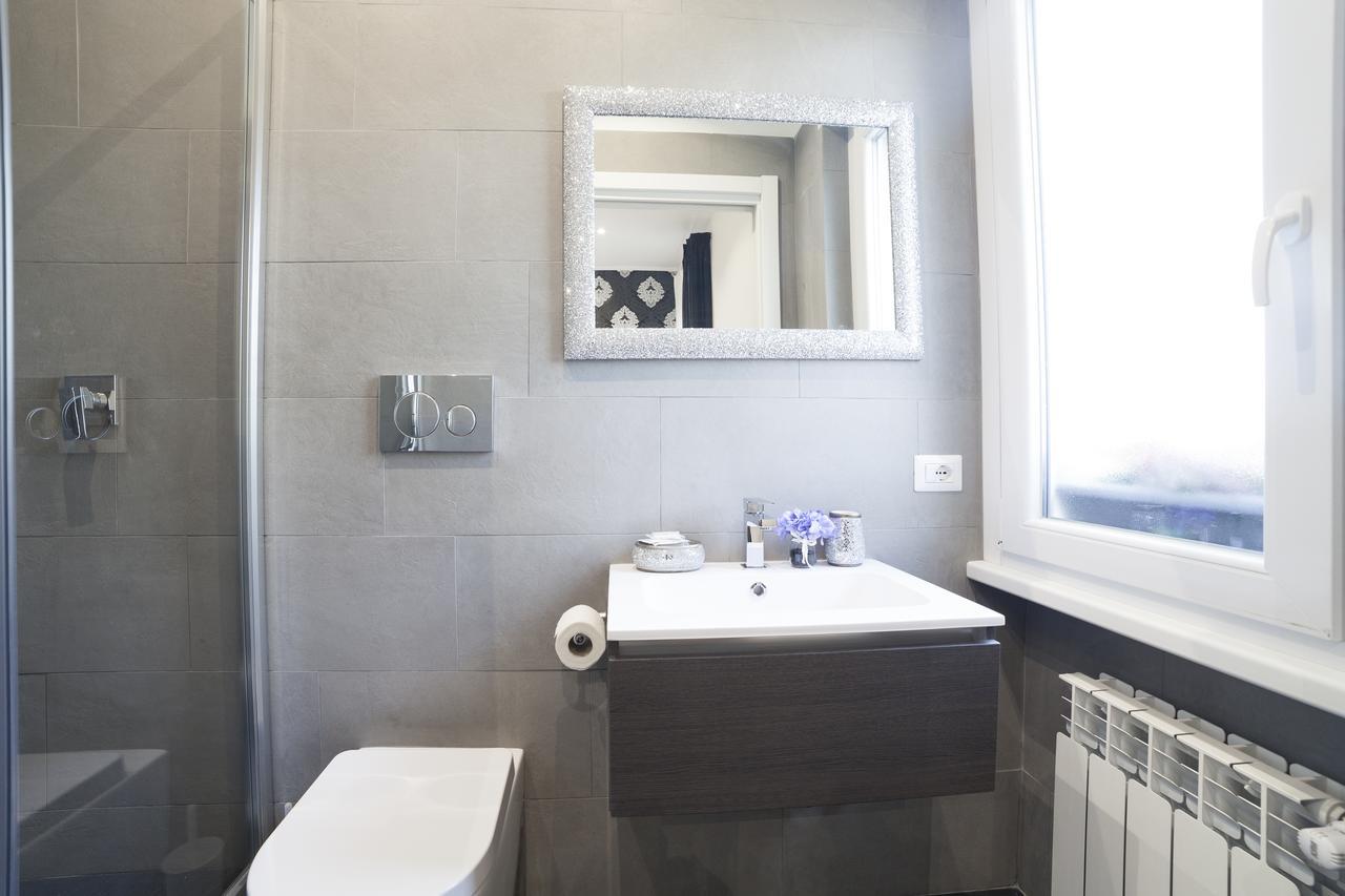 Suite Colosseo Apt. Рим Екстер'єр фото