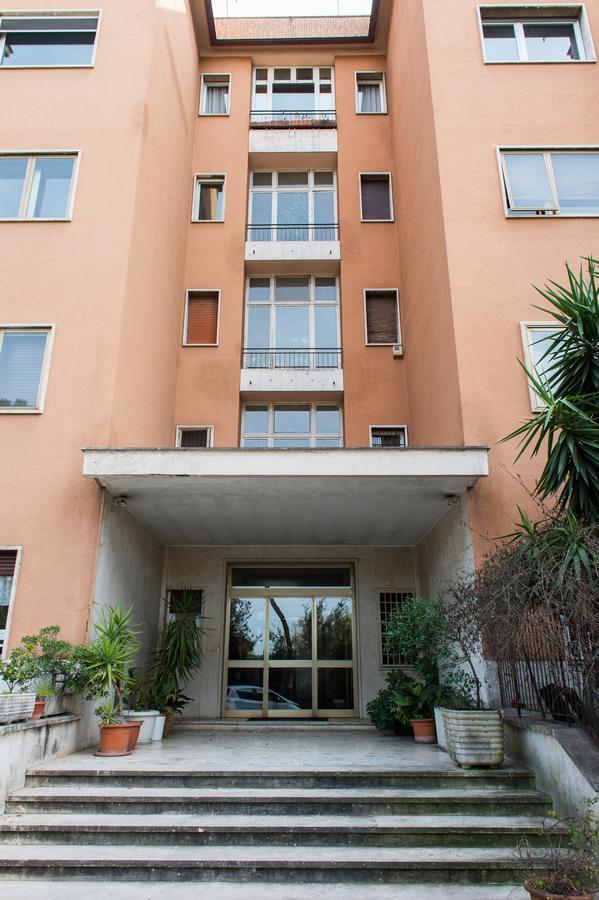 Suite Colosseo Apt. Рим Екстер'єр фото